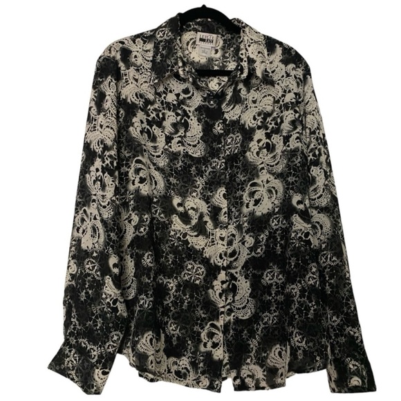 Leslie Fay vintage blouse, size Large.  Button down.  Black and white floral. - Picture 1 of 4